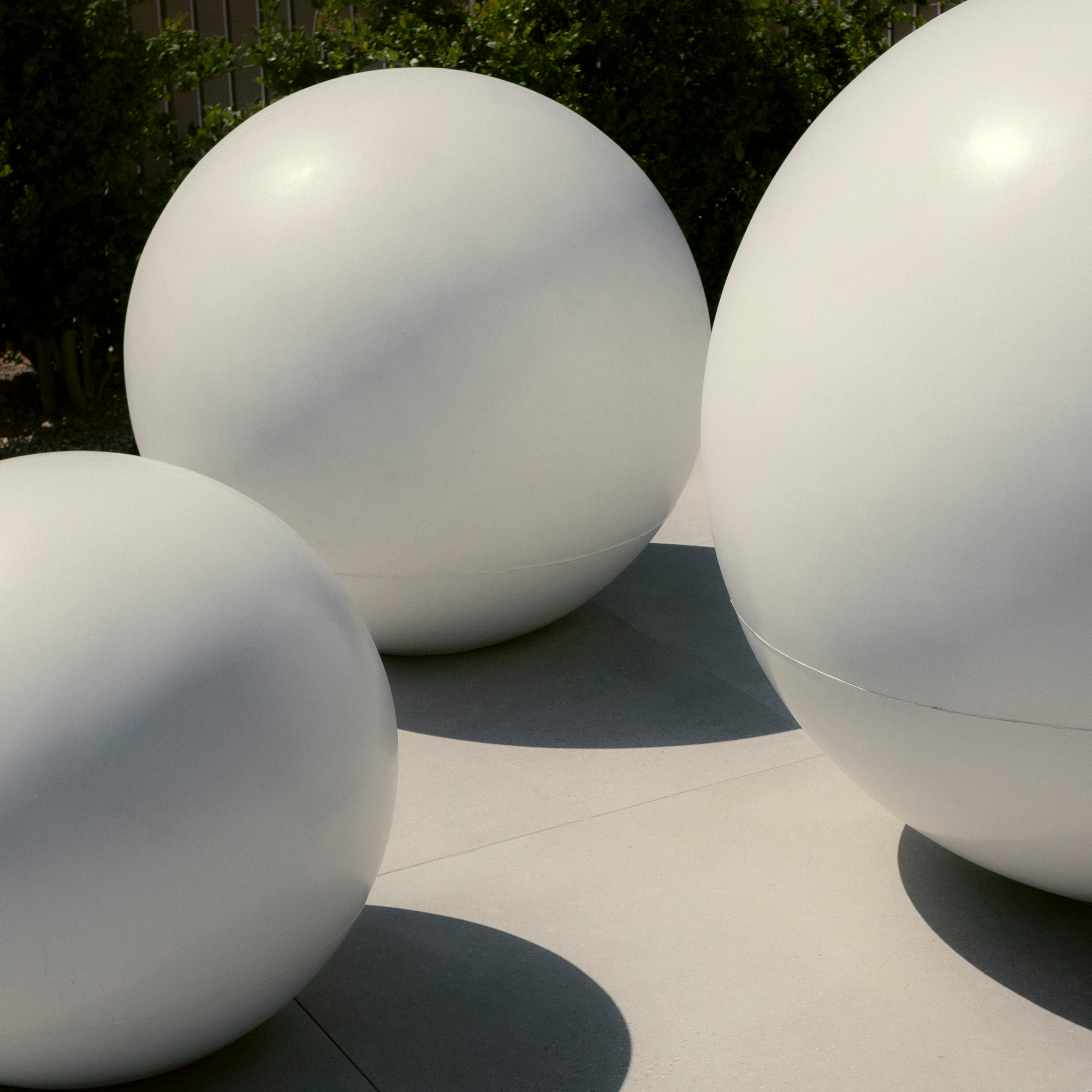 Decorative spheres