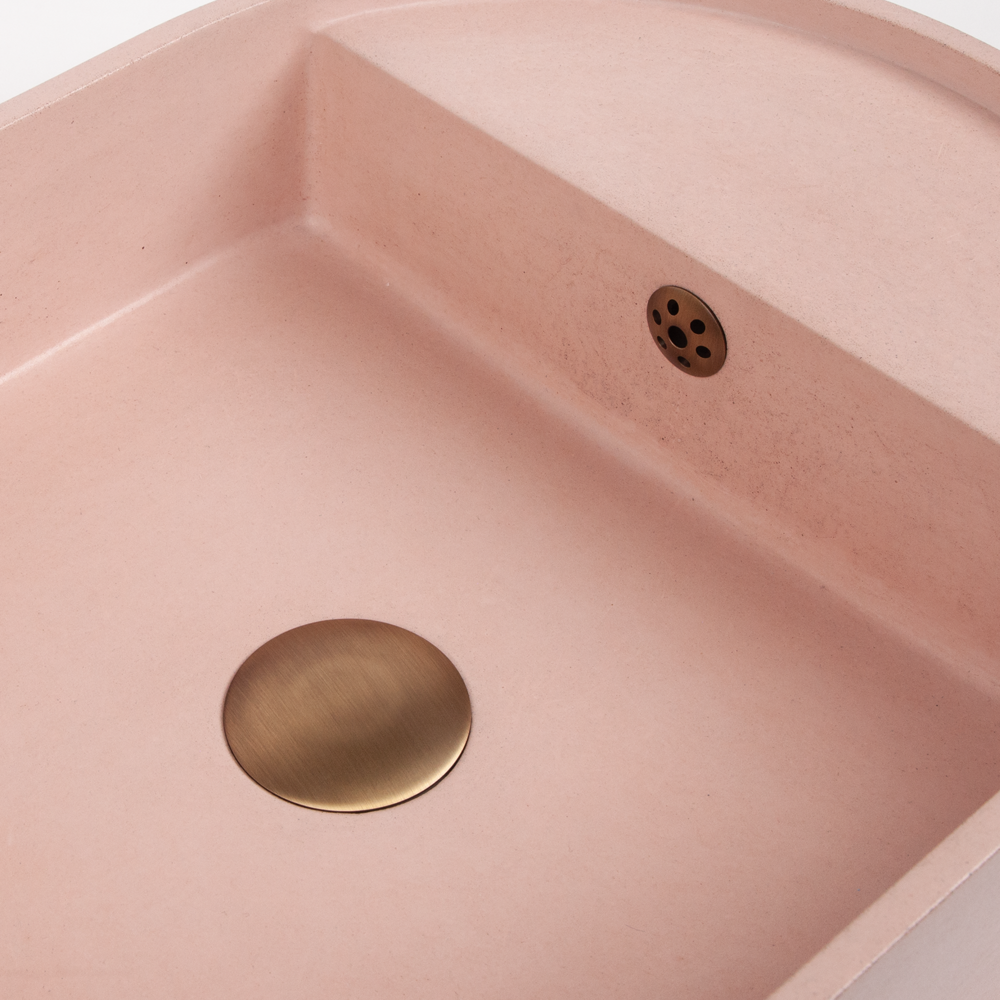 Overflow Push Style Pop-Up Drain