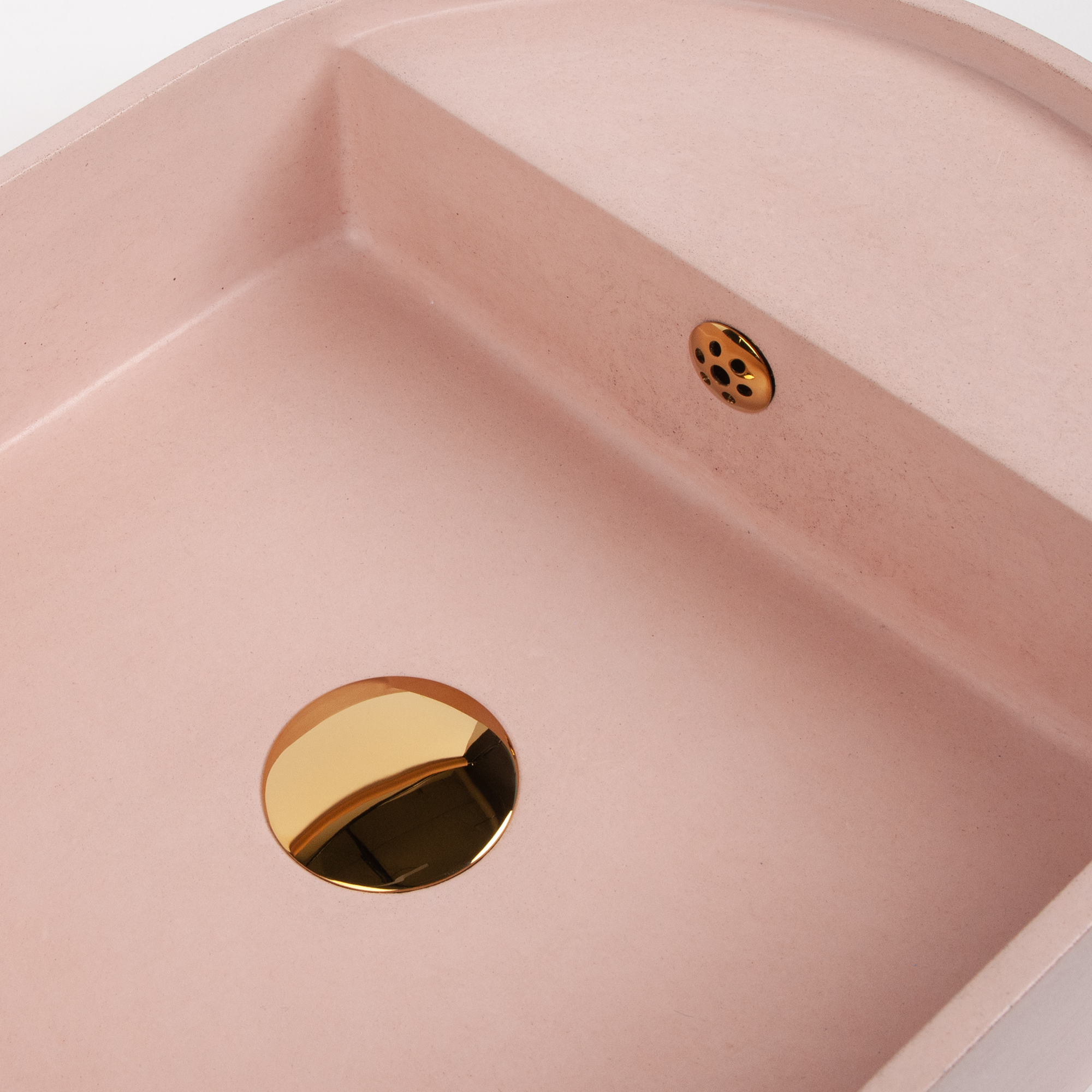 Overflow Push Style Pop-Up Drain