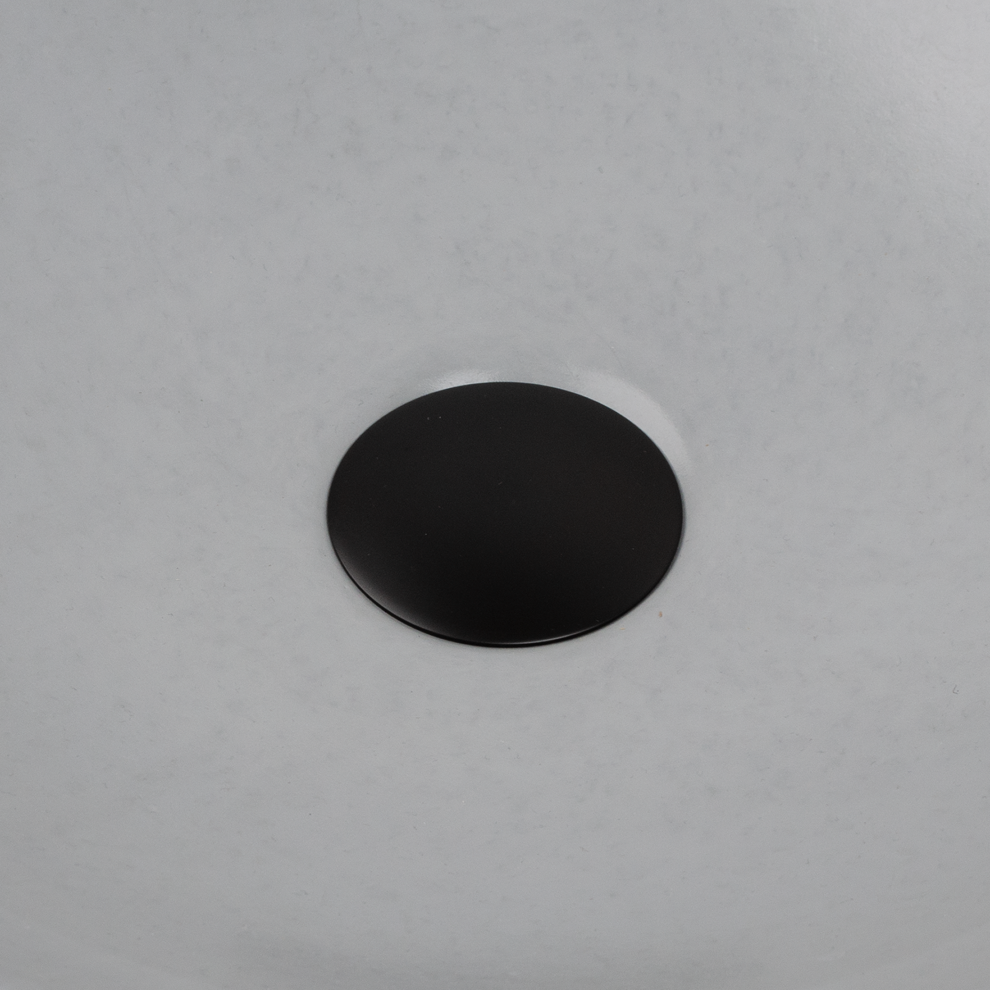 Push style pop-up drain -